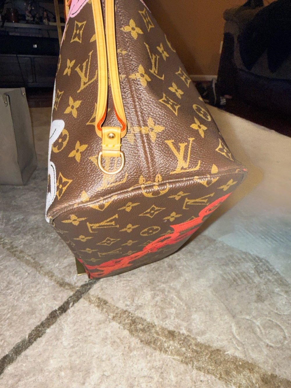 Louis Vuitton Monogram Neverfull Tote with Red, Pink and White Chain Print - Picture 7 of 13